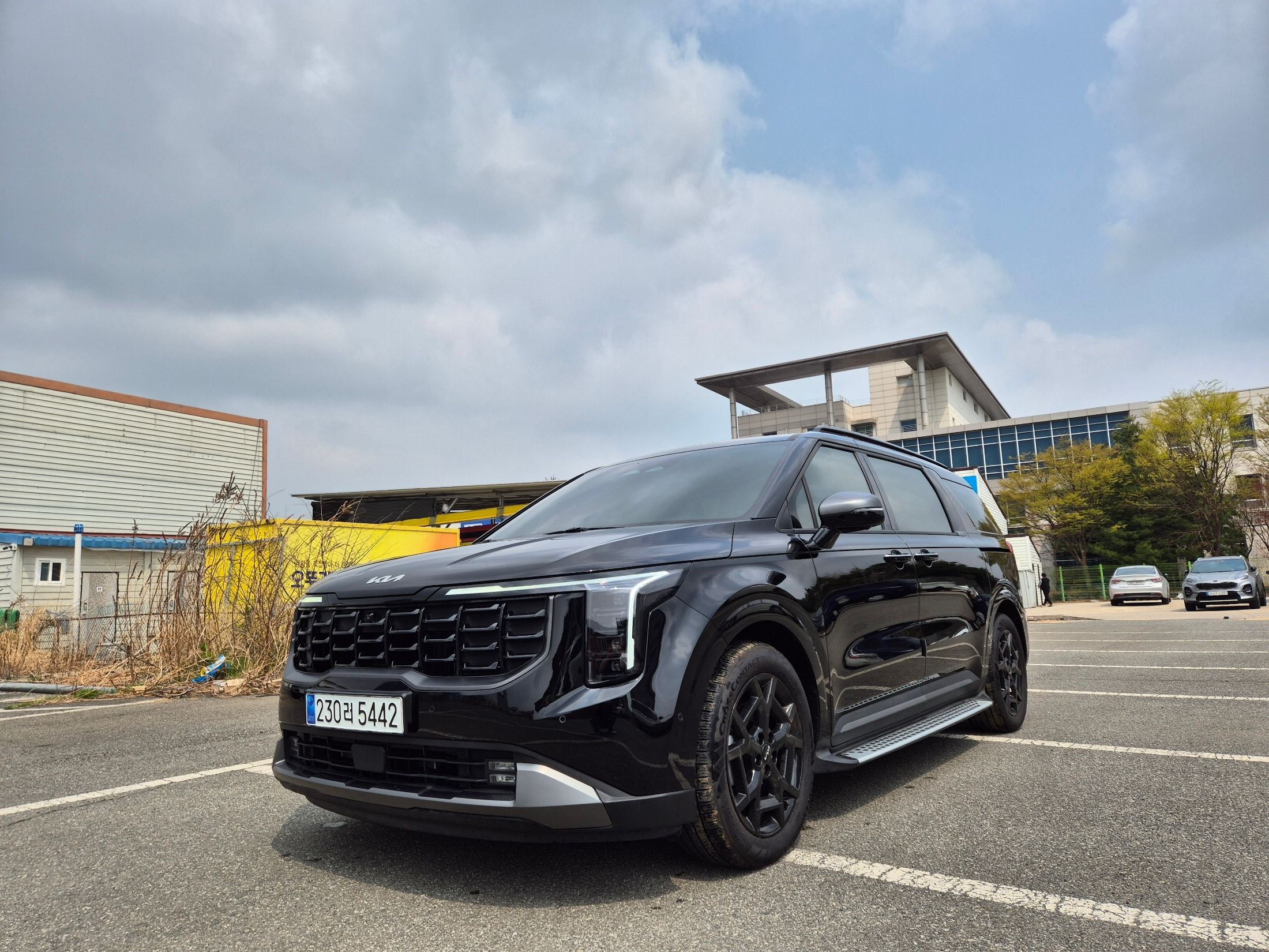KIA CARNIVAL 2024