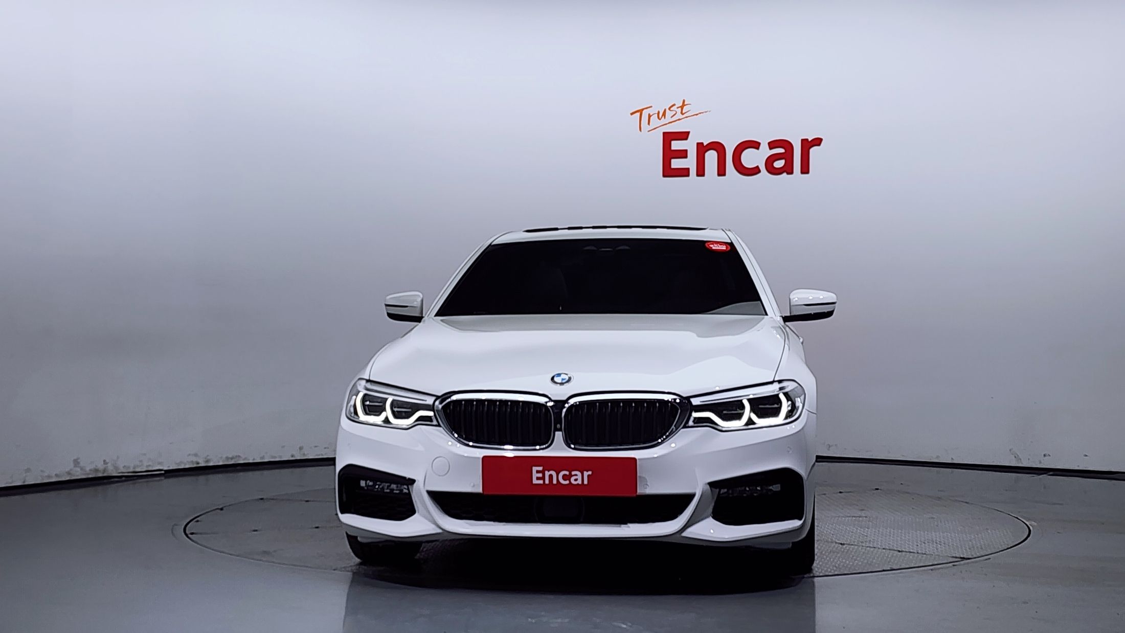 BMW 5-SERIES G30 2018