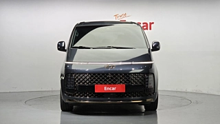 HYUNDAI STARIA 2023
