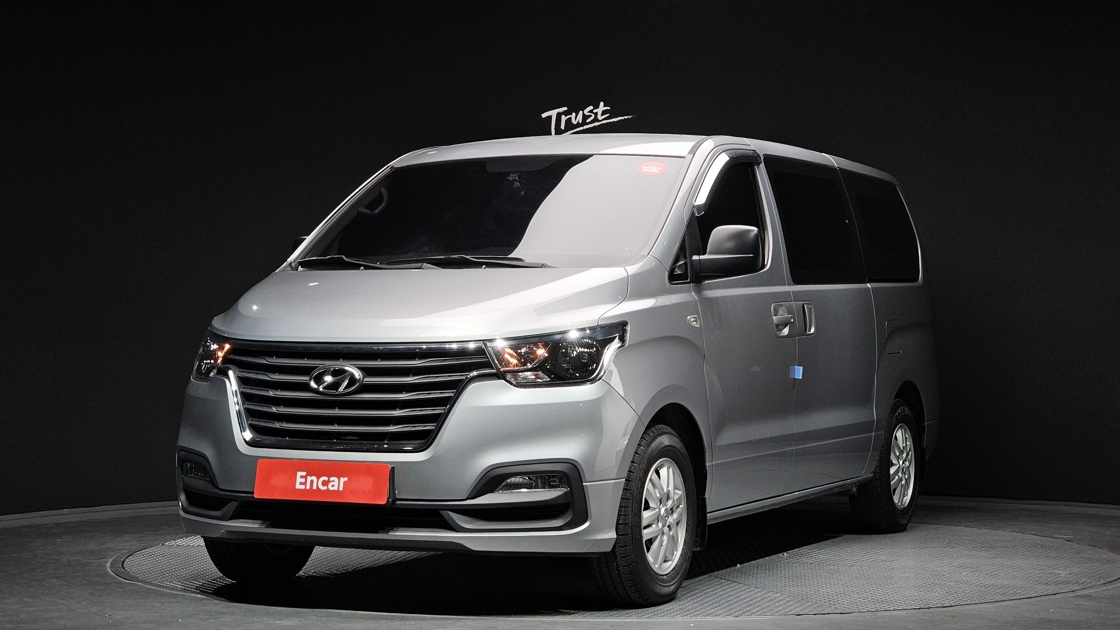 HYUNDAI STAREX GRAND 2020