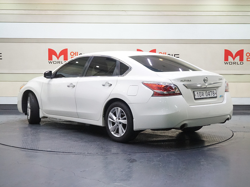 NISSAN ALTIMA 2016