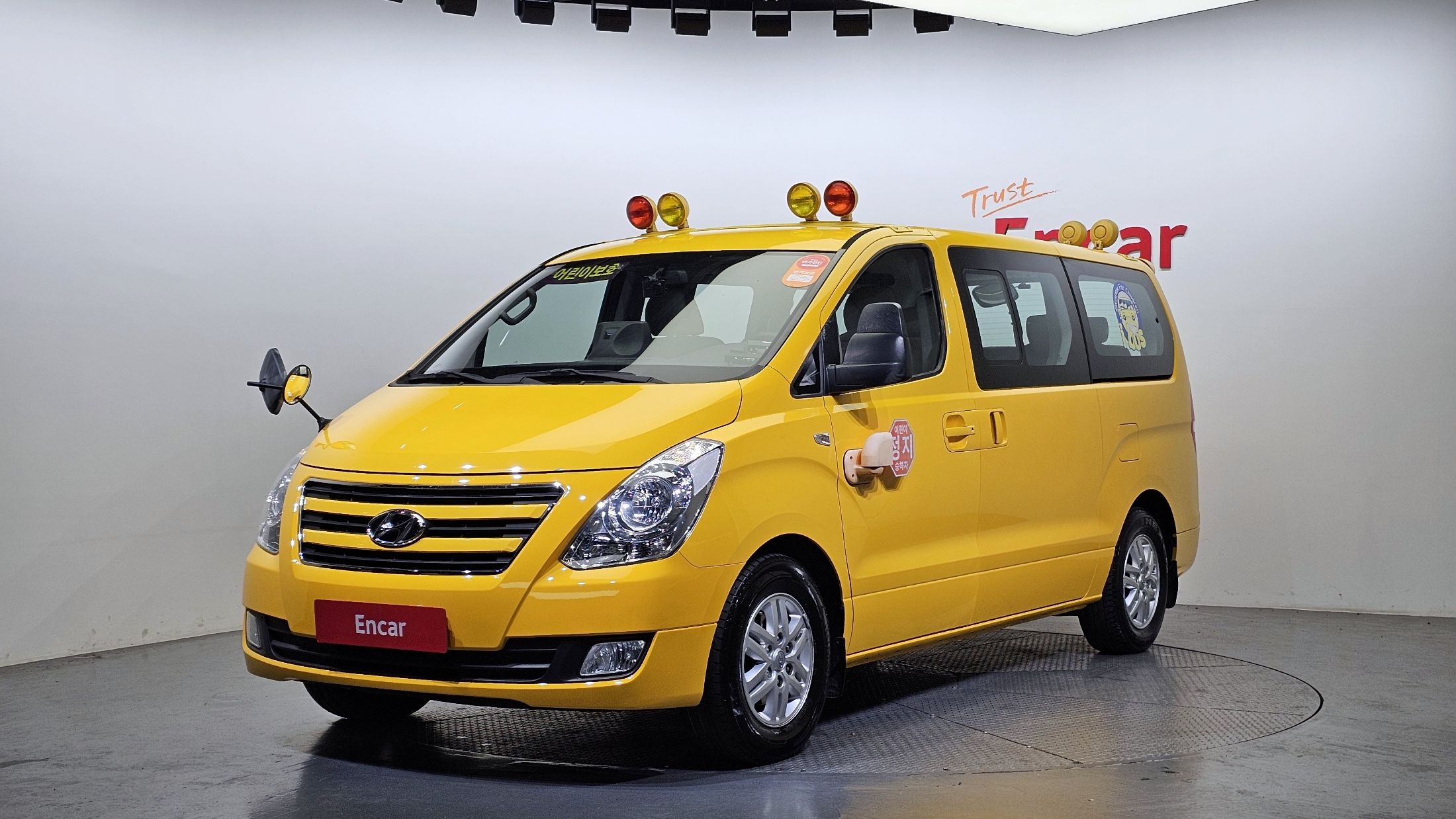 HYUNDAI STAREX GRAND
