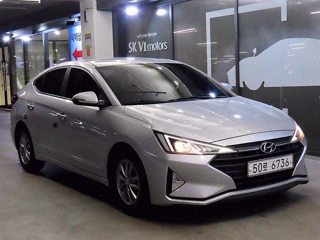 HYUNDAI AVANTE AD 2019