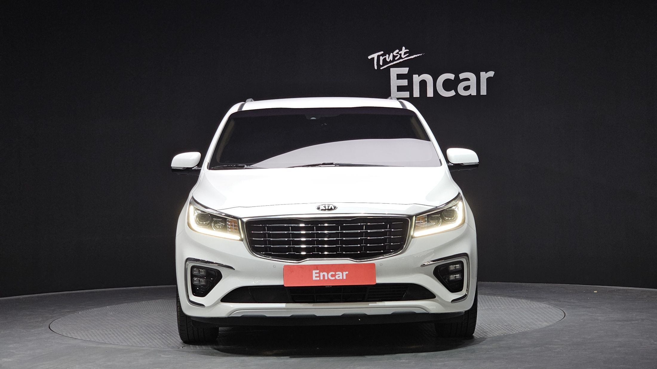 KIA CARNIVAL 2019