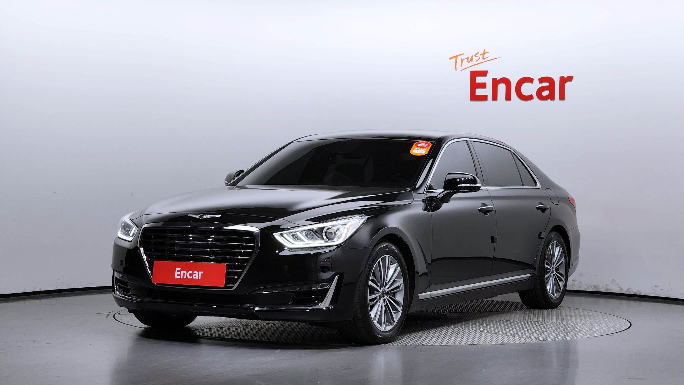 GENESIS EQ900 2016