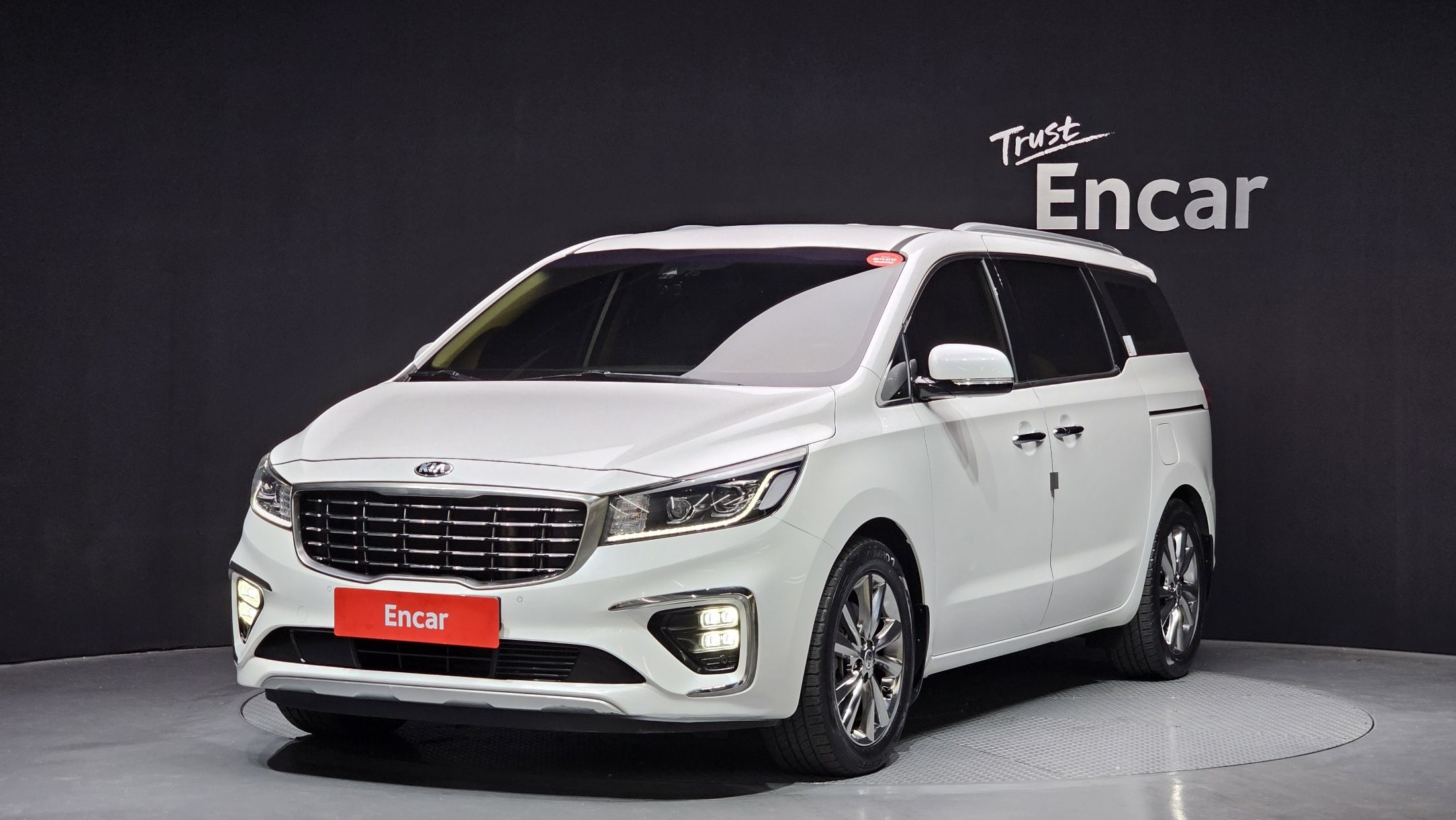 KIA CARNIVAL 2020