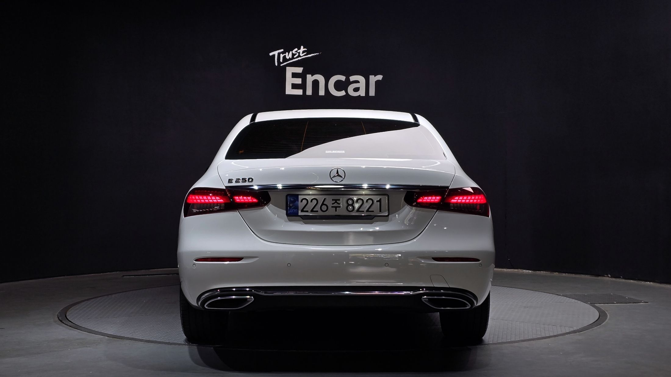 MERCEDES BENZ E-CLASS W213