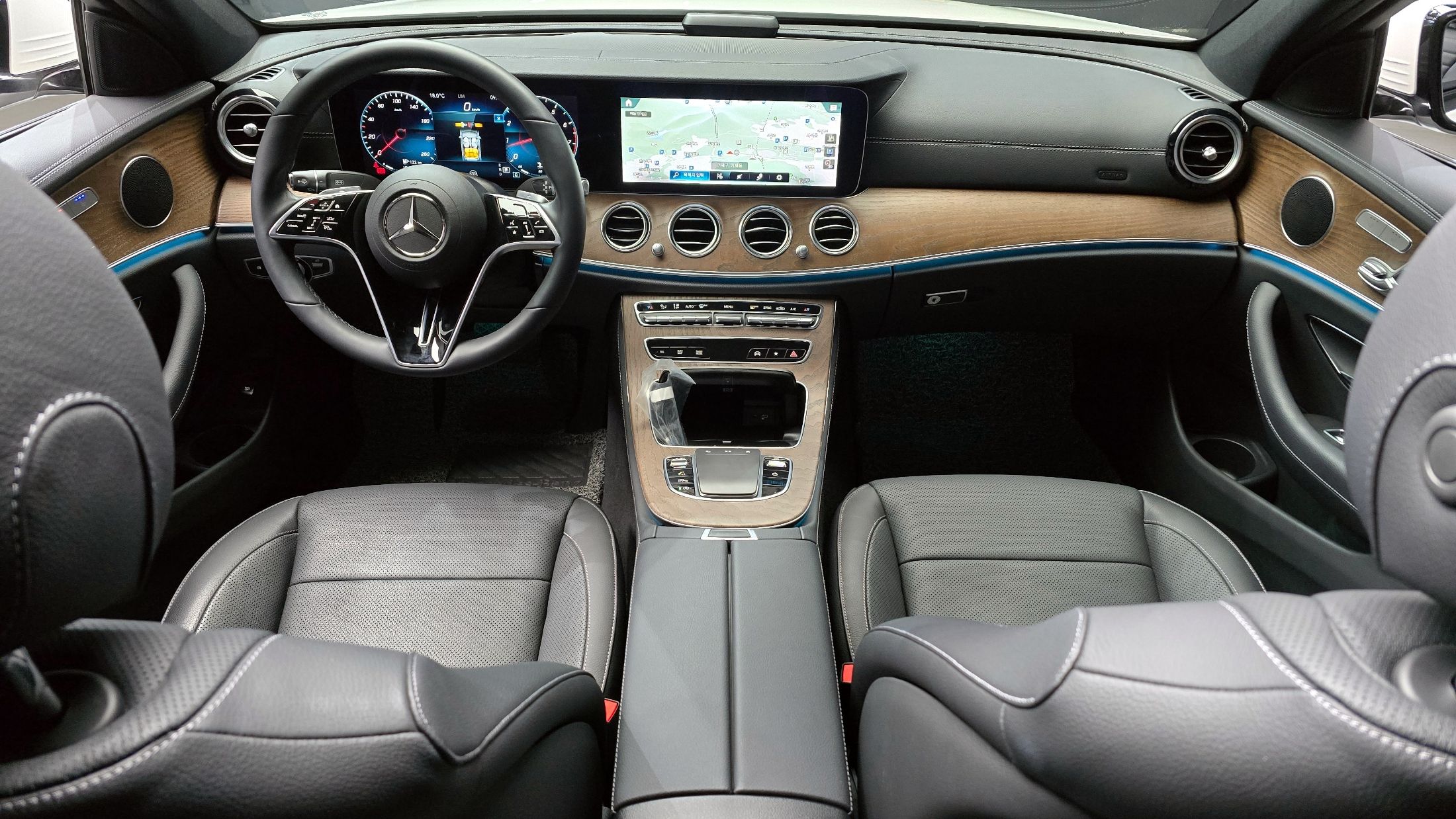 MERCEDES BENZ E-CLASS W213