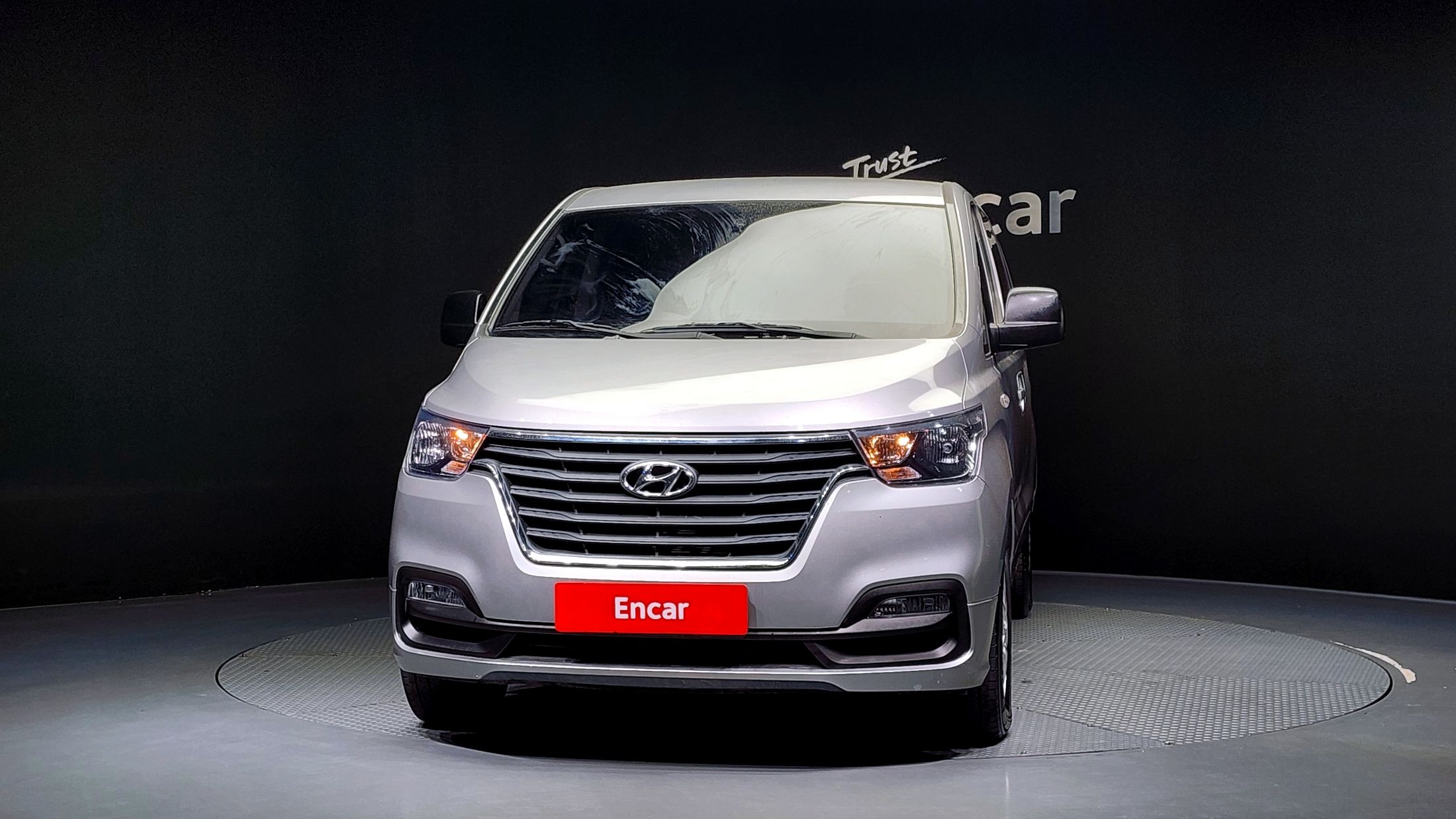 HYUNDAI STAREX GRAND 2021