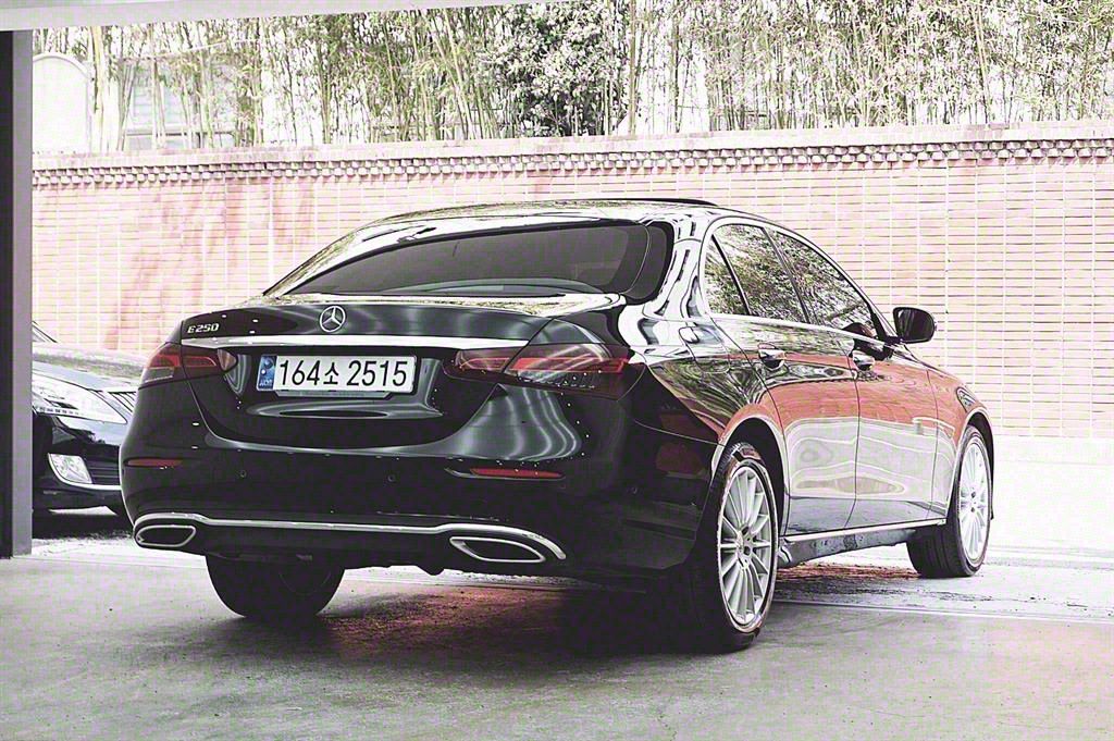 MERCEDES BENZ E-CLASS W213