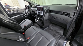 HYUNDAI STARIA 2022