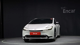 TOYOTA PRIUS 2024
