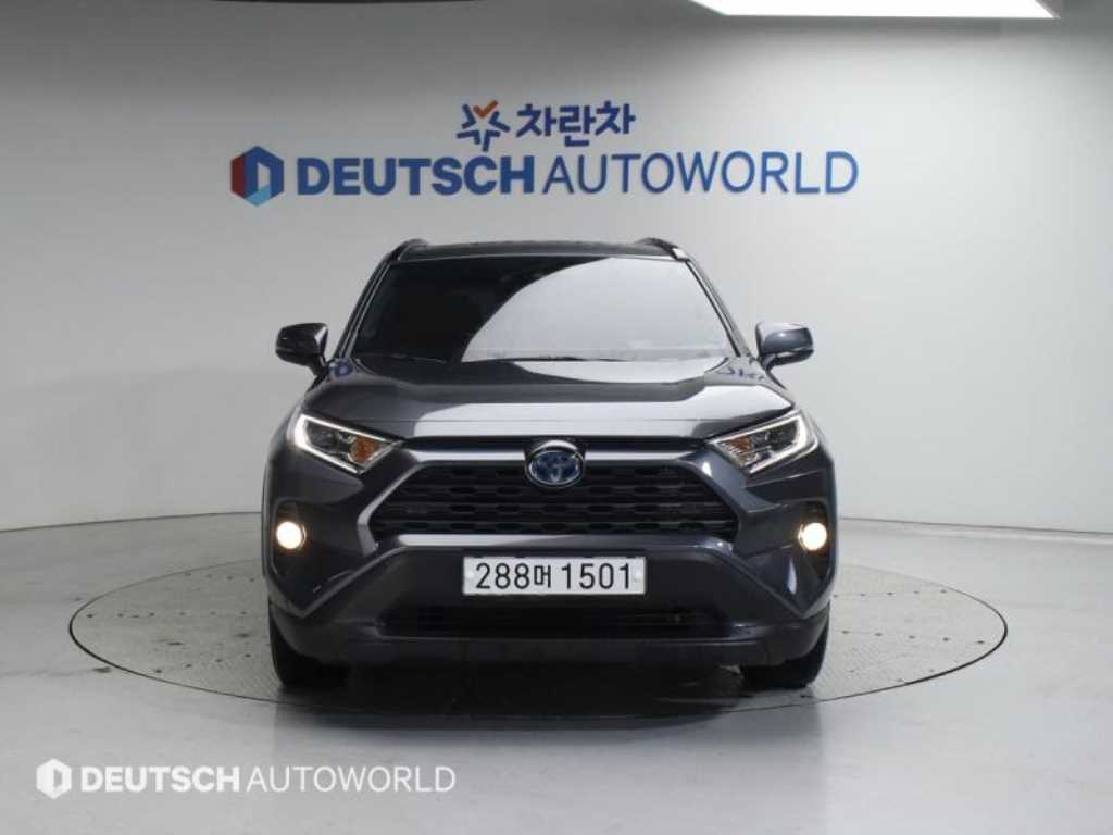 TOYOTA RAV4 2020