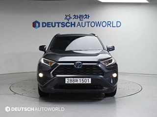 TOYOTA RAV4 2020