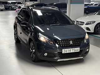 PEUGEOT 2008 2020