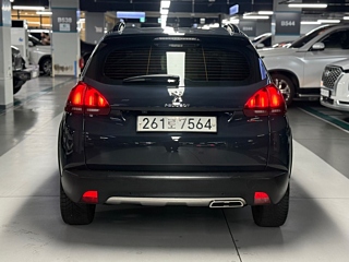 PEUGEOT 2008 2020