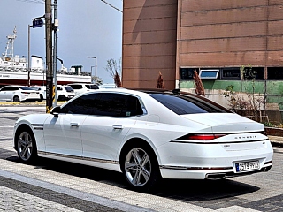 GENESIS G90 RS4 2024