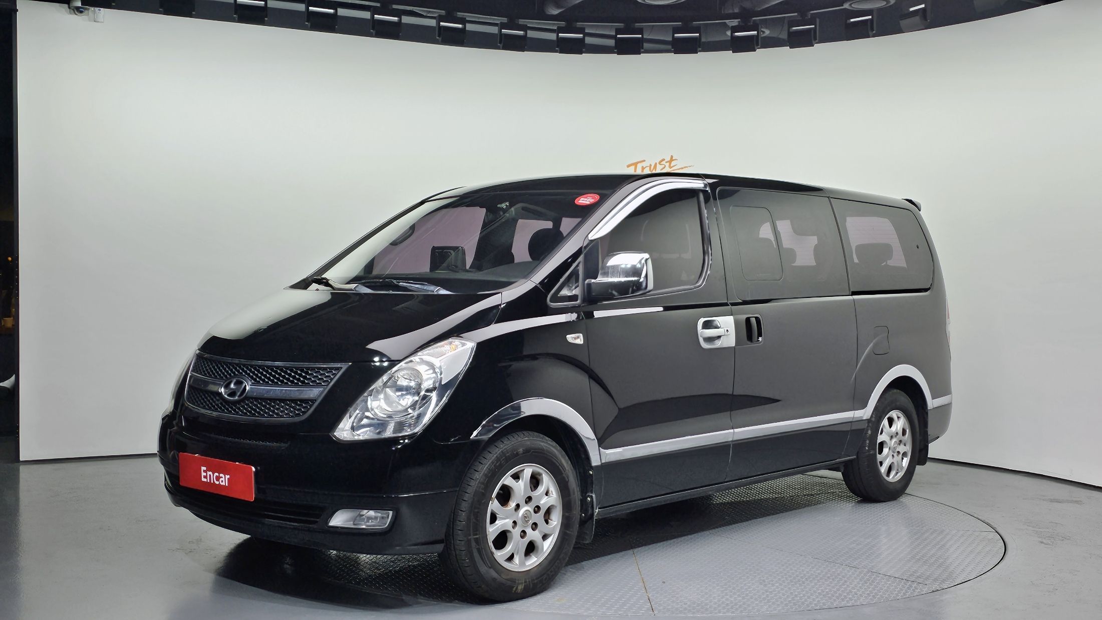 HYUNDAI STAREX GRAND