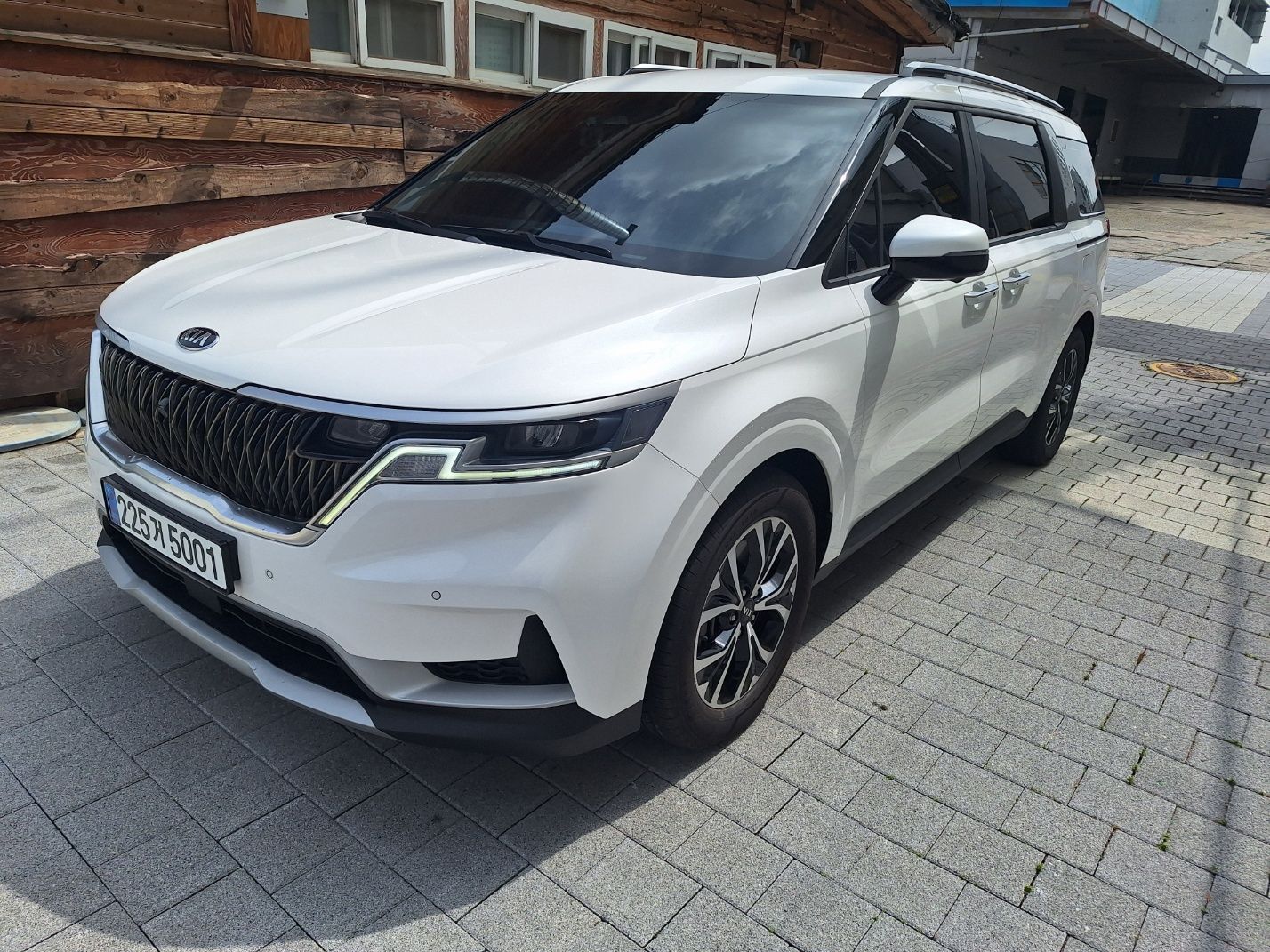 KIA CARNIVAL 2021