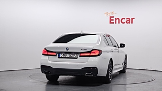 BMW 5-SERIES G30 2022