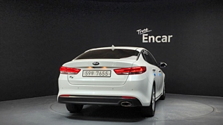 KIA K5 2017