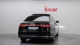 AUDI A8 D5 2021