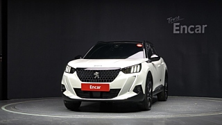 PEUGEOT 2008 2020