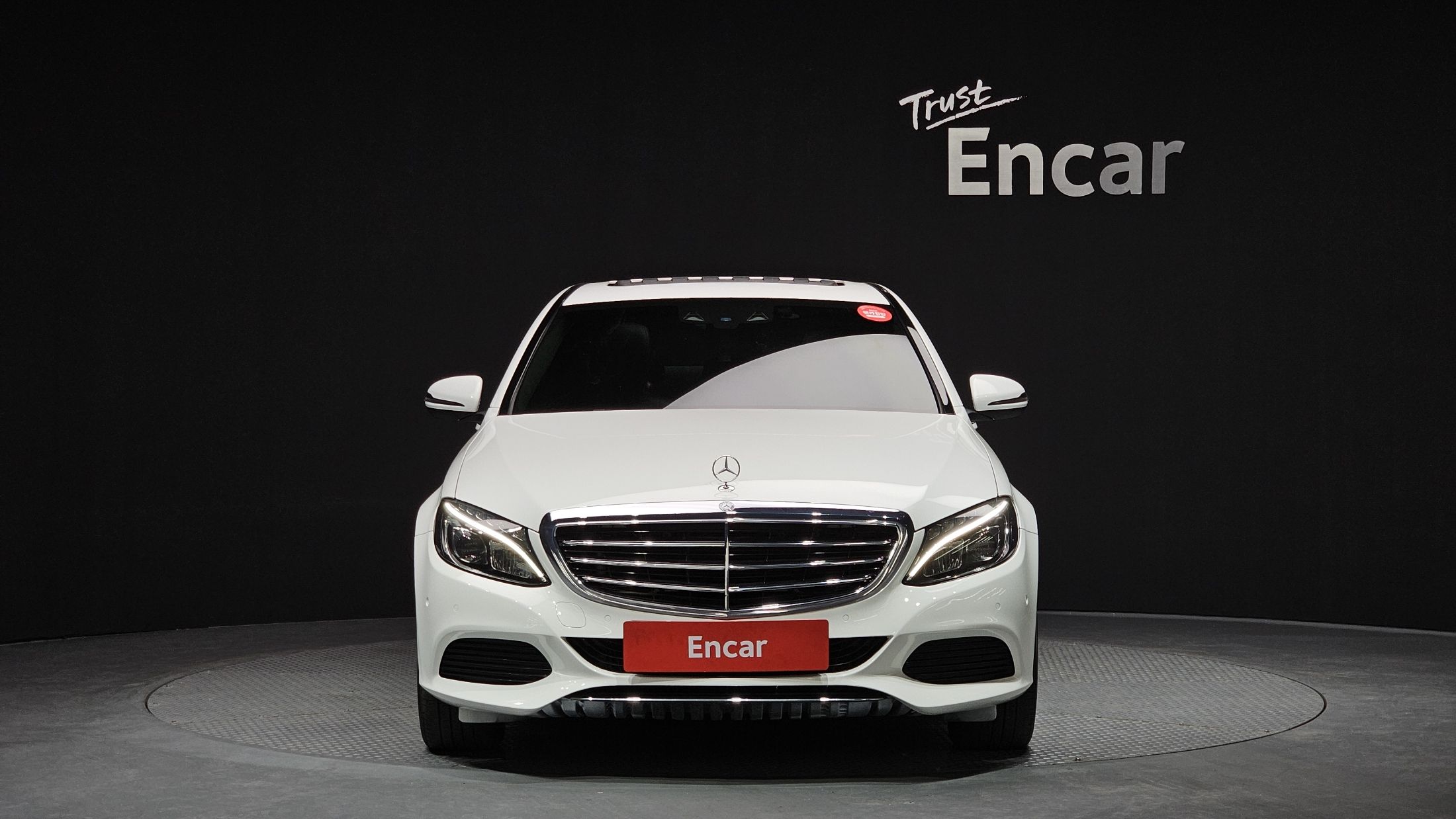 MERCEDES BENZ C-CLASS W205 2016