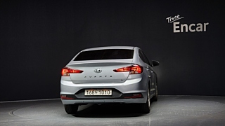 HYUNDAI AVANTE AD 2019