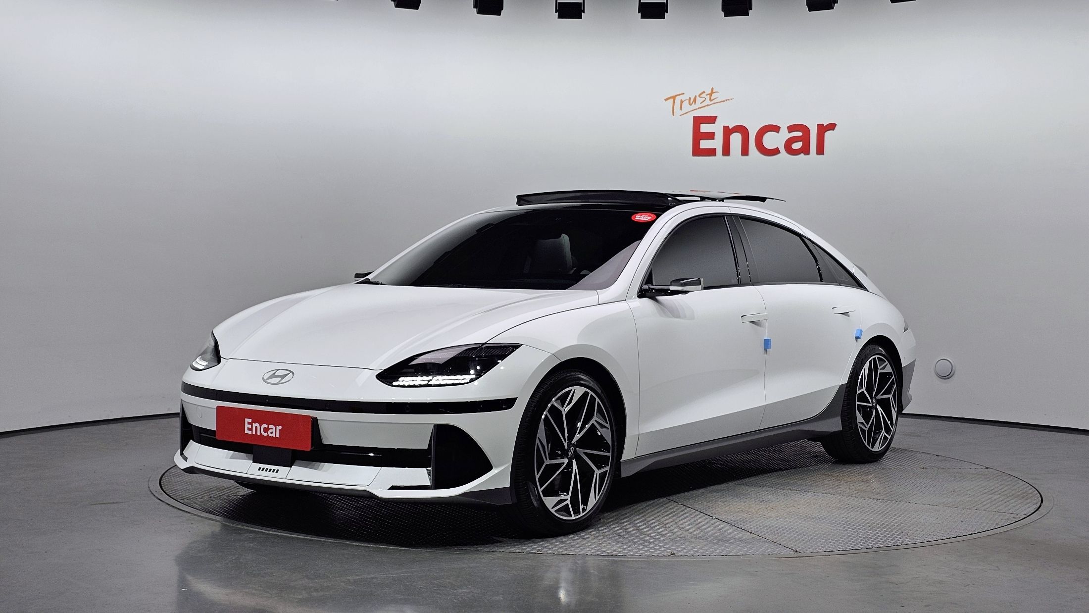 HYUNDAI IONIQ6 2022