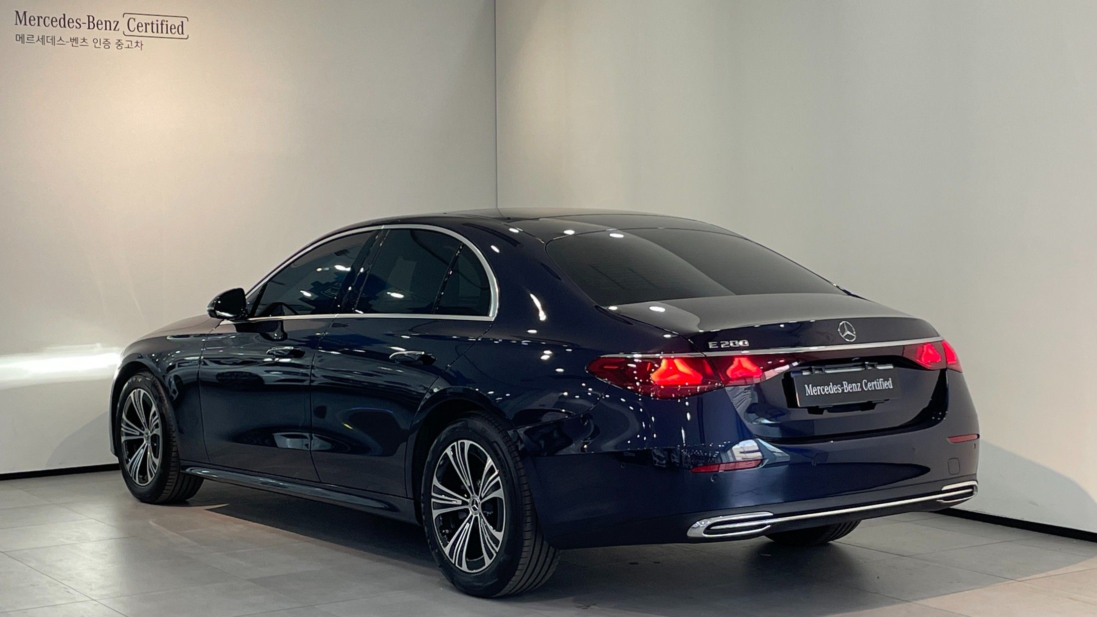MERCEDES BENZ E-CLASS W214 2024
