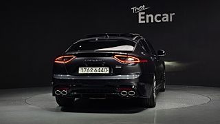 KIA STINGER 2018