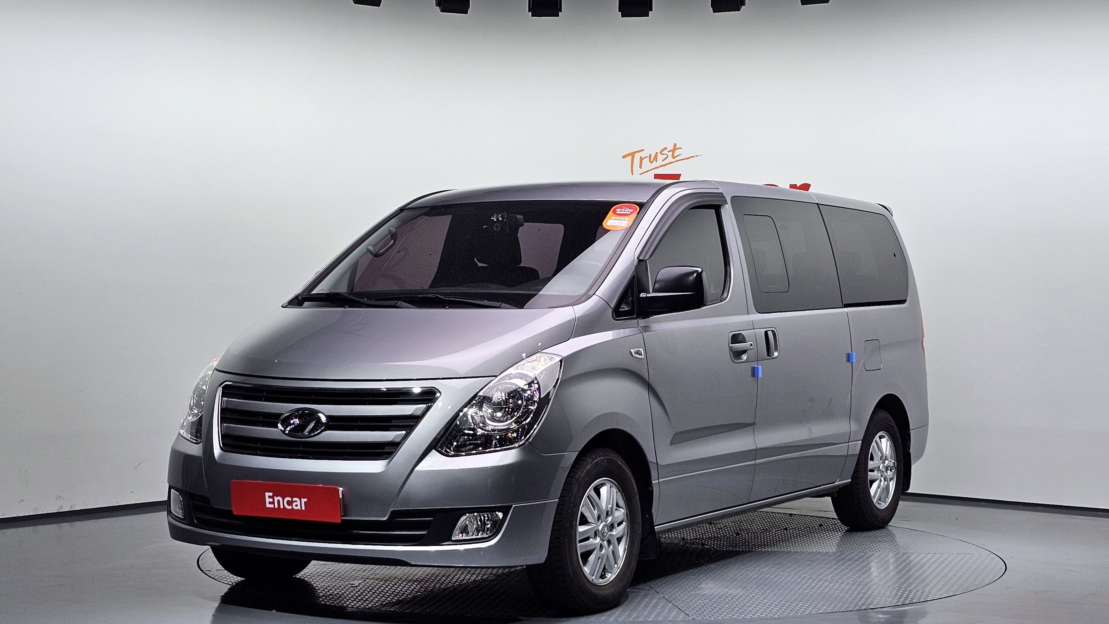 HYUNDAI STAREX GRAND 2016