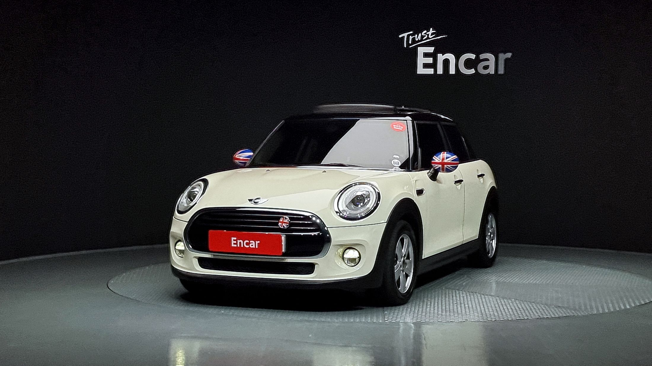 MINI COOPER D 2016