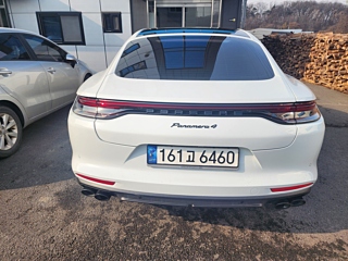 PORSCHE PANAMERA 971 2022