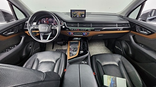 AUDI Q7 4M 2016