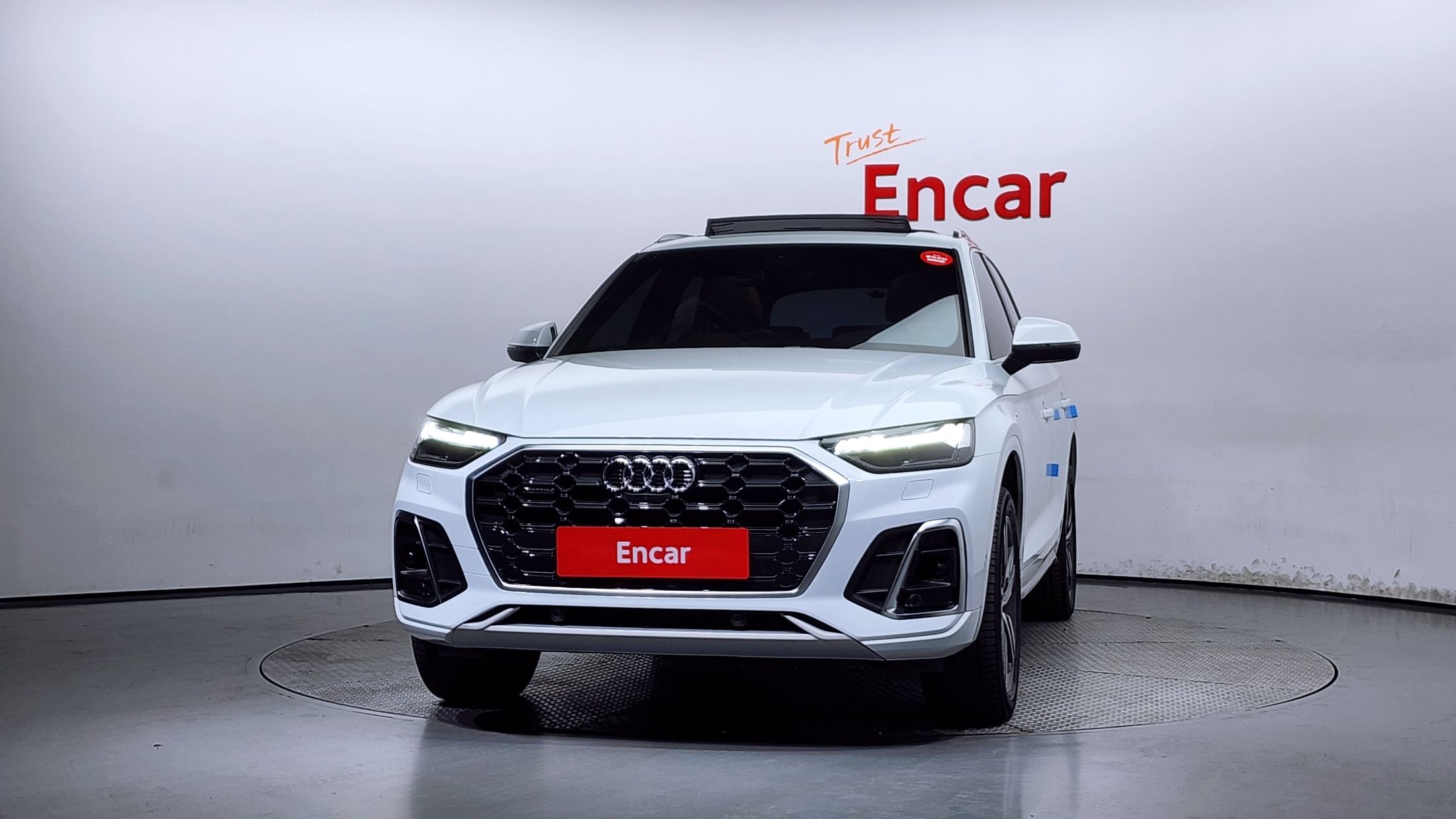AUDI Q5 FY 2022