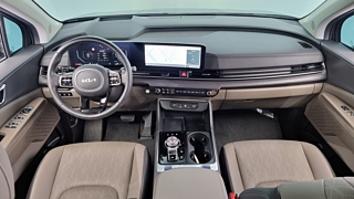 KIA CARNIVAL 2024