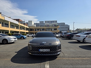 HYUNDAI GRANDEUR HYBRID GN7 2023