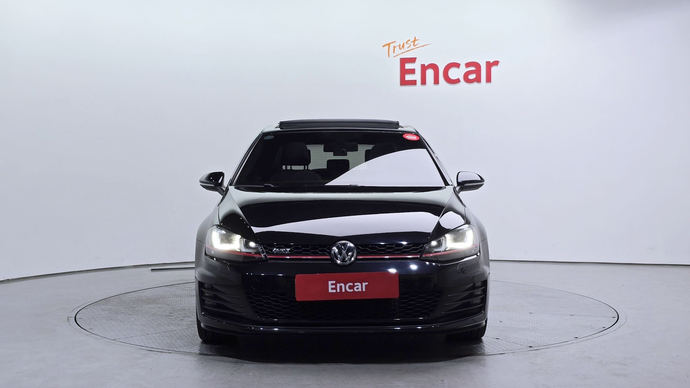 VOLKSWAGEN GOLF 2016