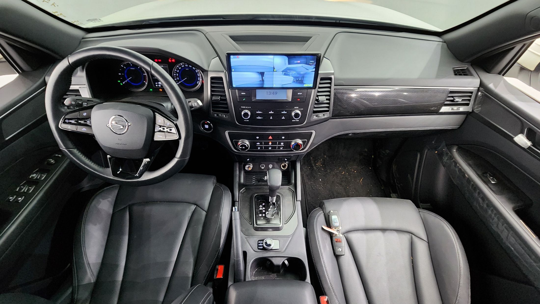 SSANGYONG REXTON SPORTS CAR 2021