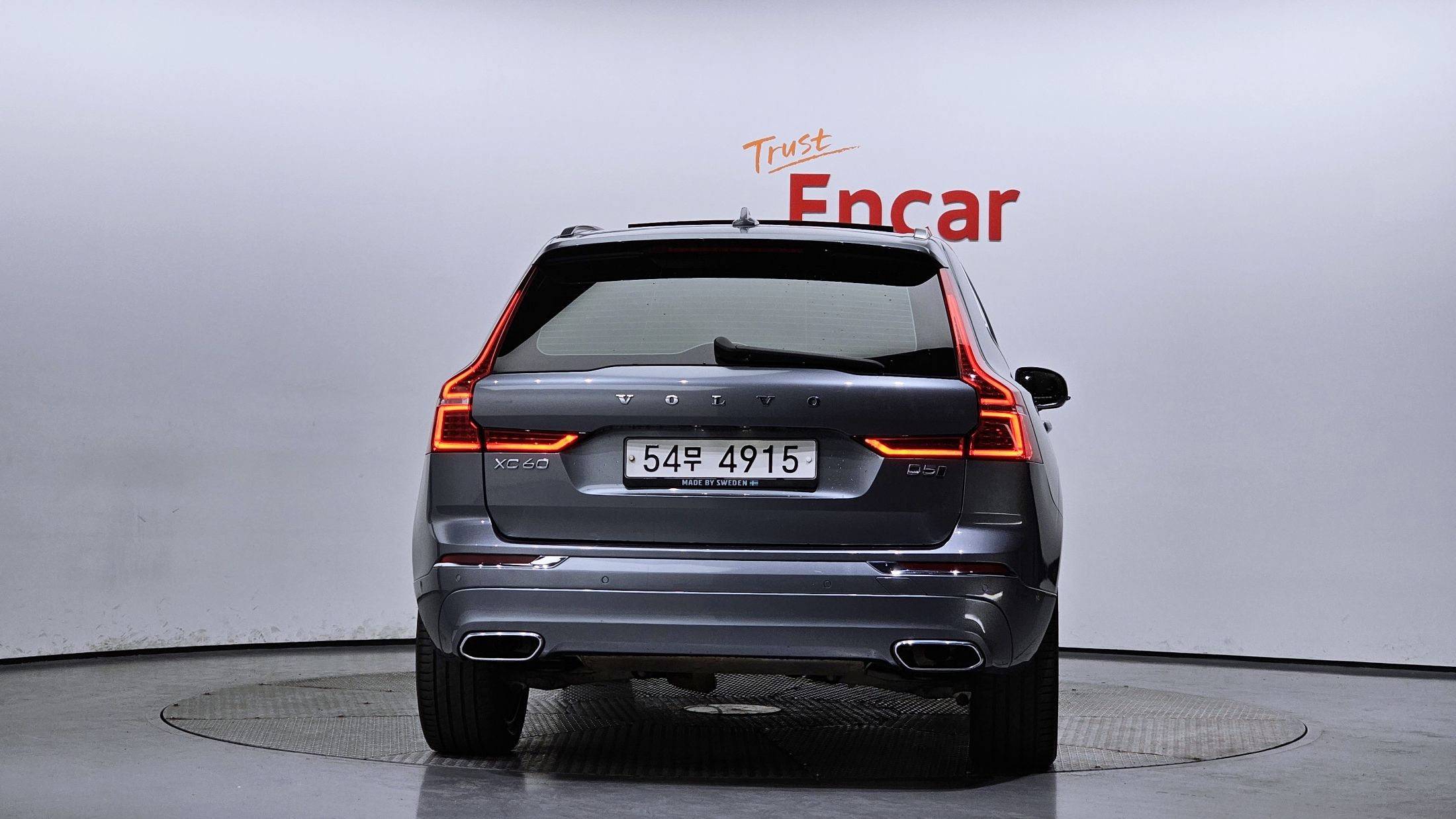 VOLVO XC60 2018