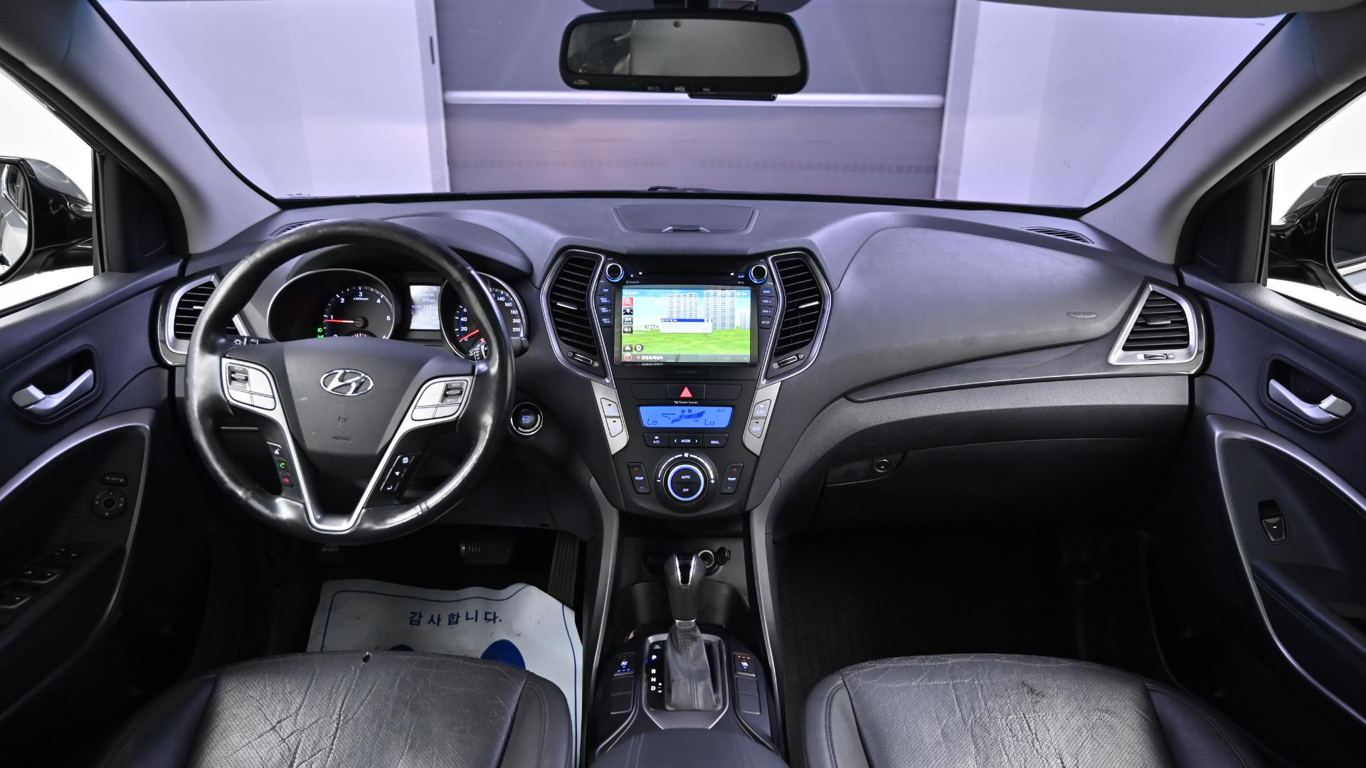 HYUNDAI SANTAFE DM 2015