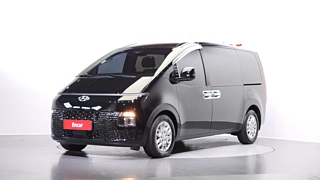 HYUNDAI STARIA  Cargo 5 Seater 2022