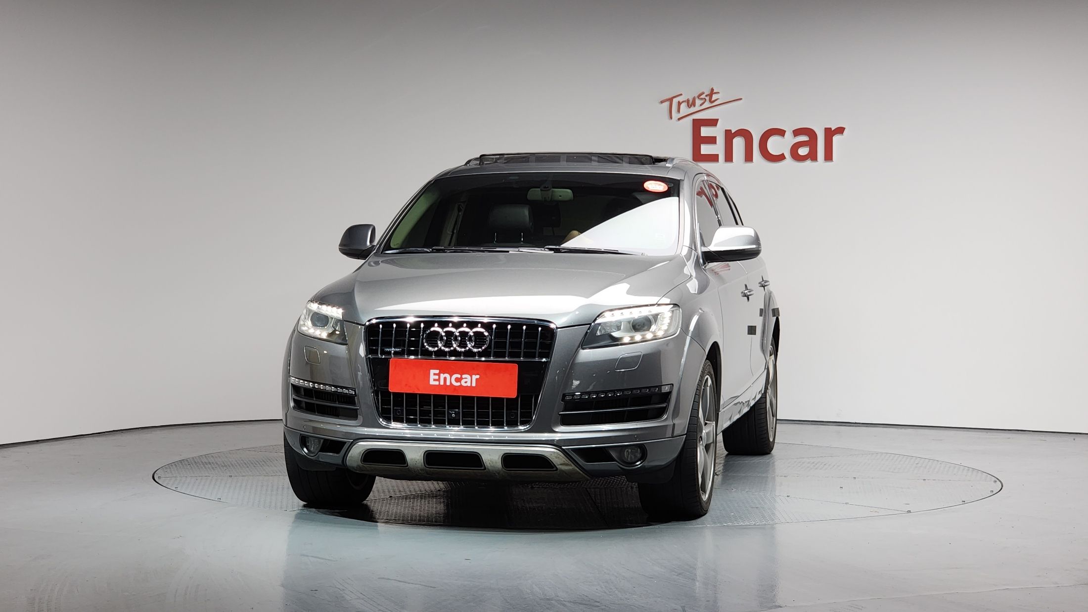 AUDI Q7 2015