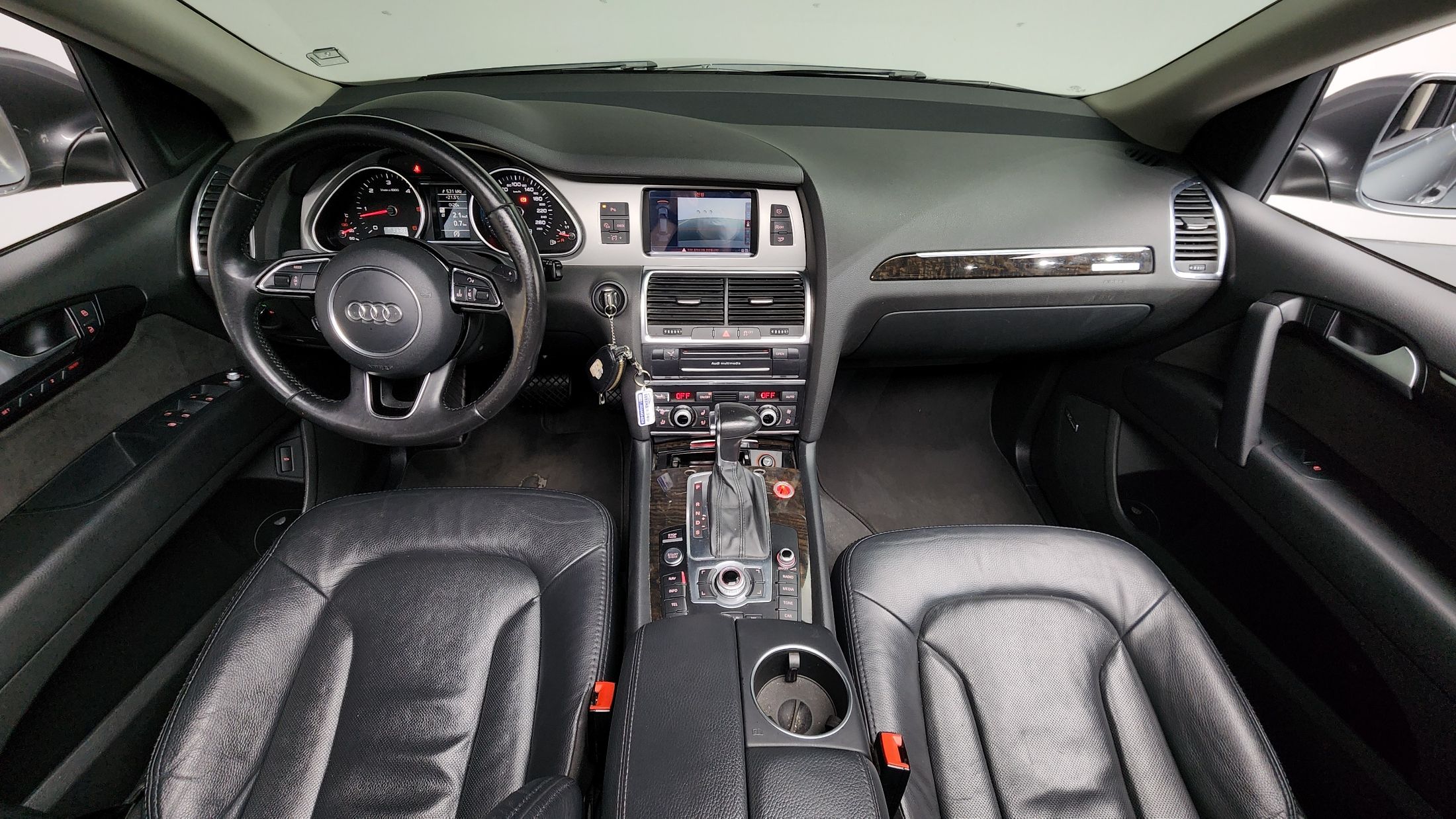 AUDI Q7 2015