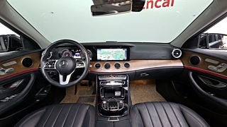 MERCEDES BENZ E-CLASS W213 2020