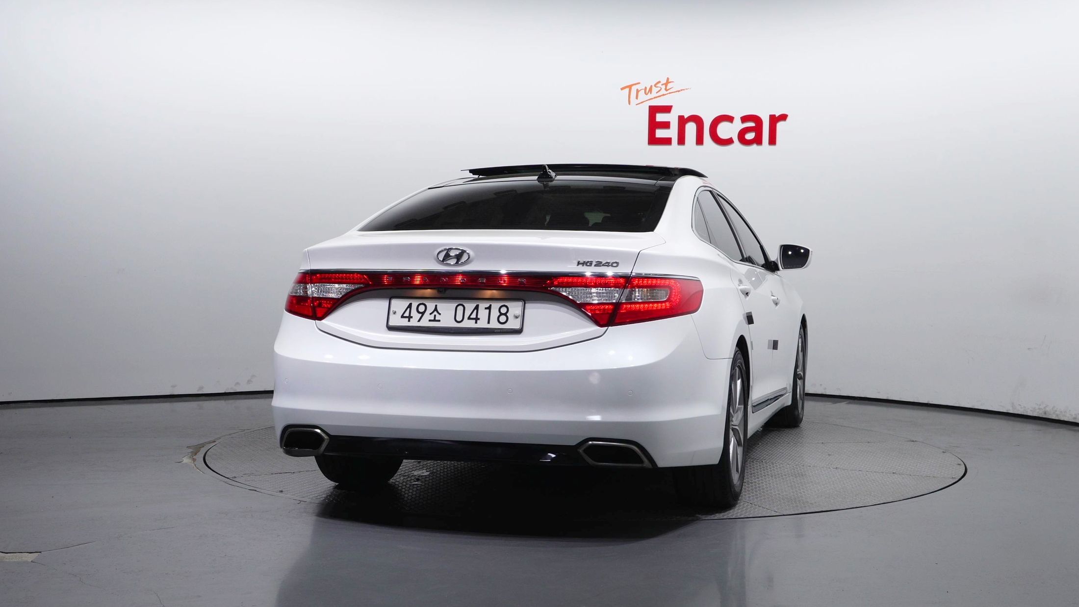 HYUNDAI GRANDEUR HG 2016