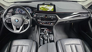 BMW 5-SERIES G30 2018