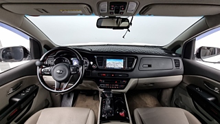 KIA CARNIVAL 2017